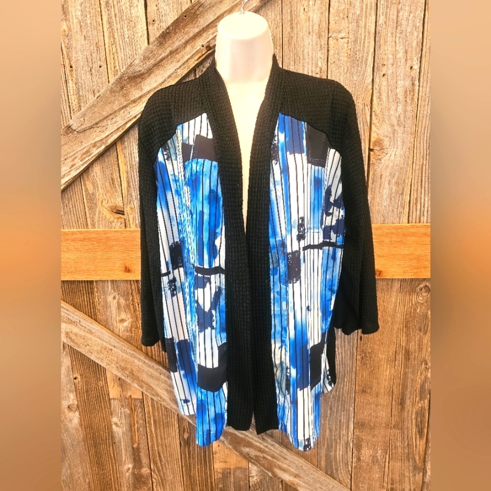 Easywear By Chico's Open Front Cardigan 3 (XL) Multi color Blue Watercolor EUC